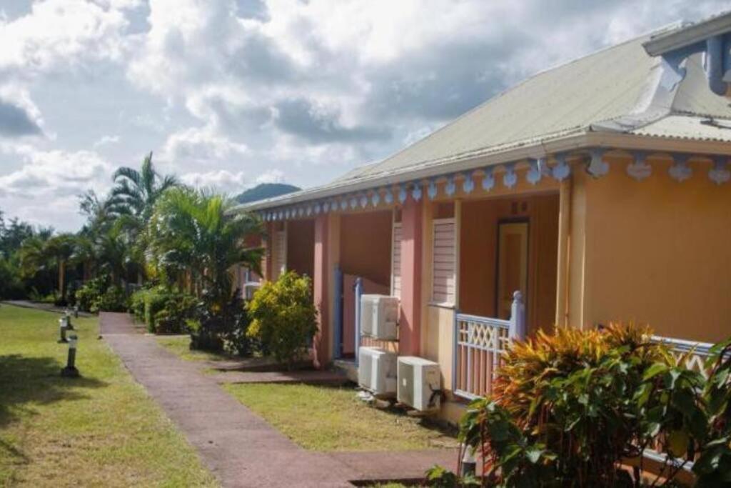 Studio A 400M De La Plage Pointe Marin Sainte-Anne Esterno foto